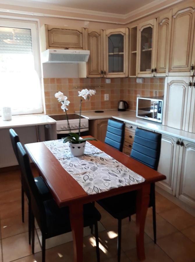 Kiskucko Apartman Hajdúszoboszló Exteriér fotografie
